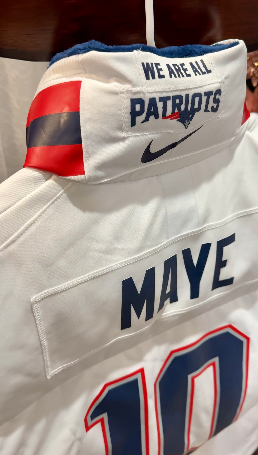 NEW ENGLAND PATRIOTS - DRAKE MAYE #10 VEST